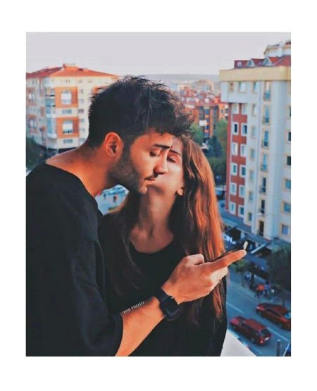 pic loading ...