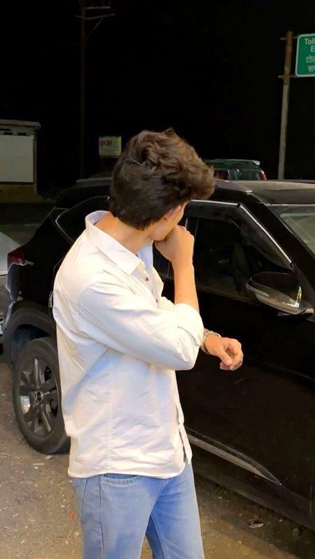 pic loading ...