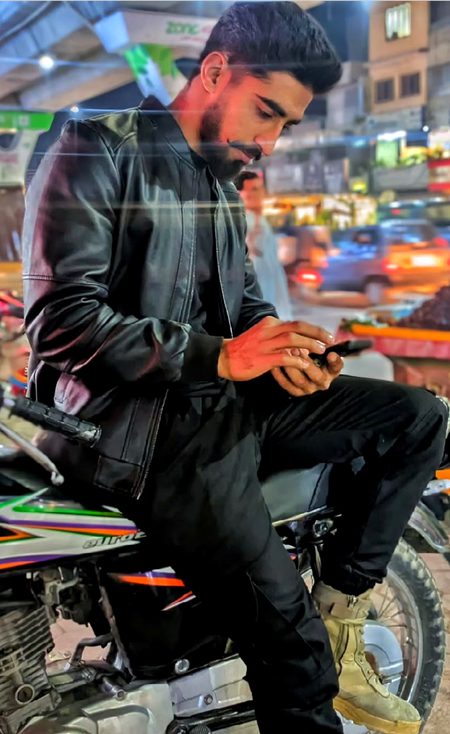 pic loading ...