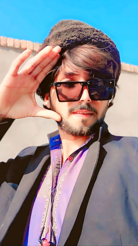 pic loading ...