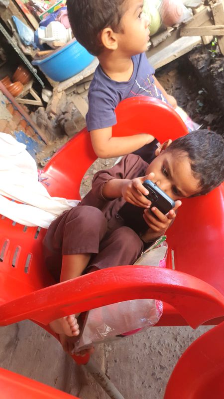 pic loading ...