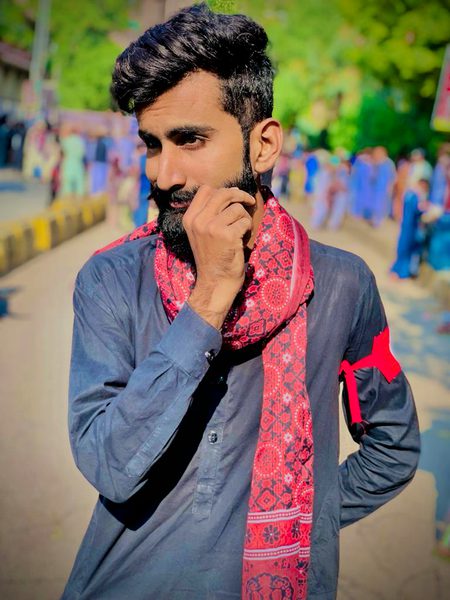 pic loading ...