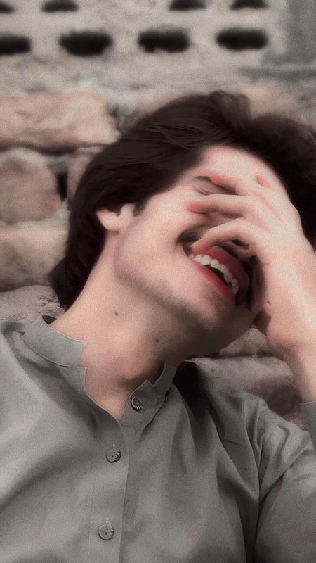 pic loading ...