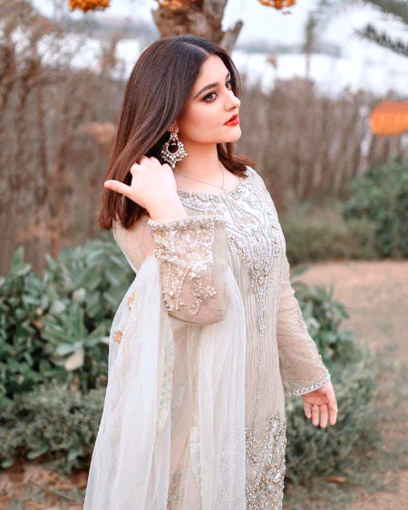 Beautiful People image