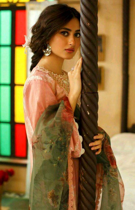 Pakistani Celebs image