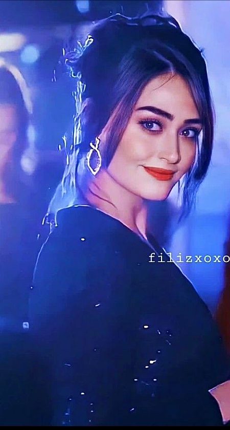 Turkish Celebs image