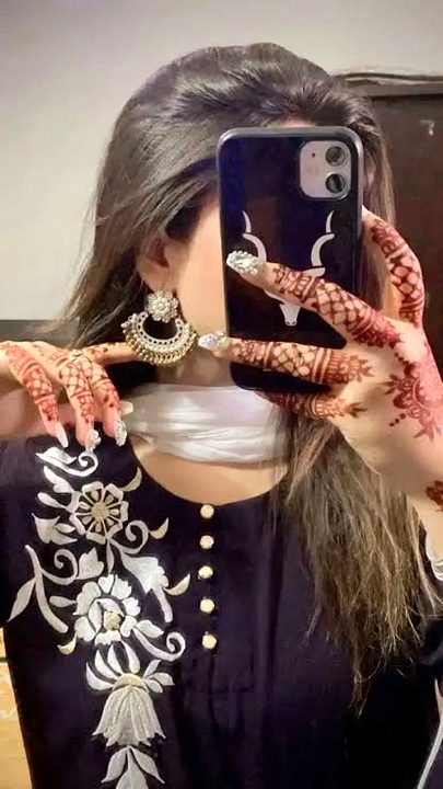 Pochty hy kitna toty ho kaho to jor do 
Jora unko jata jo toty hoty hum to chur chur huwe hy 💔🥀🥀