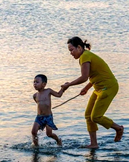 Beautiful People image