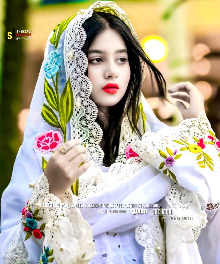 Beautiful People image