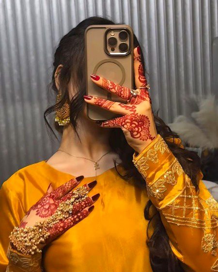 Mehndi Design image