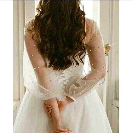 کبھی وہ خاص عنایت کہ سو گماں گزرے
کبھی وہ طرزِ تغافل کہ___ مہرباں نہ لگے