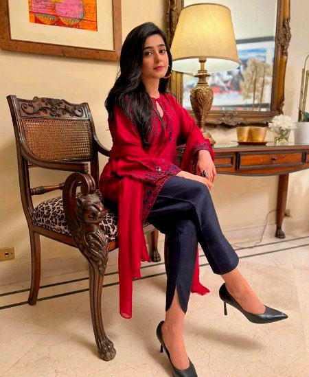 Pakistani Celebs image