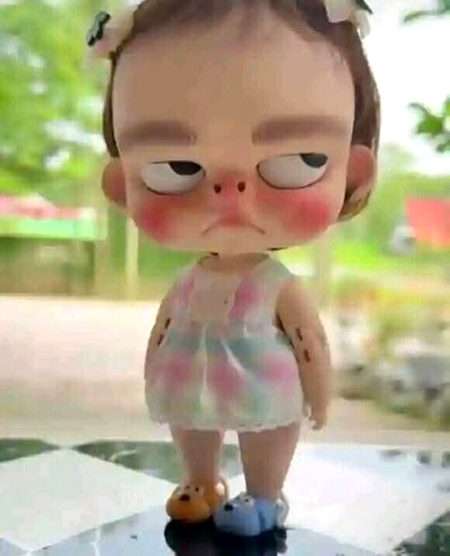 ہر بار دل کی نہ سنا کریں جو خود اُلٹی طرف بیٹھا وہ کیا سیدھی صلاح دے گا۔