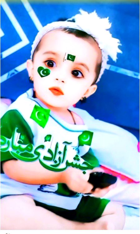 Tmne kaha tha na Mjhy pholon ki zrurt nhi🥺 Mere family Khud ek pholon Jese hai,
Tum dekho mere family bi pholon Jese Hai🥺🥺
