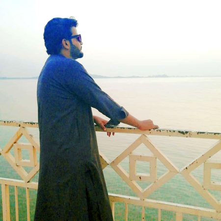 دنیا جو کہے میرے بارے میں مجھے کوئی فرق نہیں پڑتا 
میں بہت ہی اچھا بیٹا ہوں یہ مجھ سے میری ماں کھتی ھیں  😍