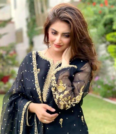 Pakistani Celebs image
