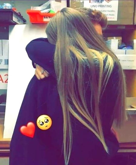 ان راہوں کو بھی عید مبارک 👉⁦🛤️
جن راہوں سے تم گزریں ہو👉👰😍