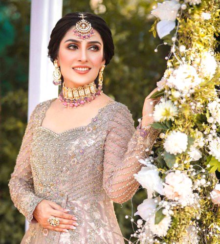Pakistani Celebs image