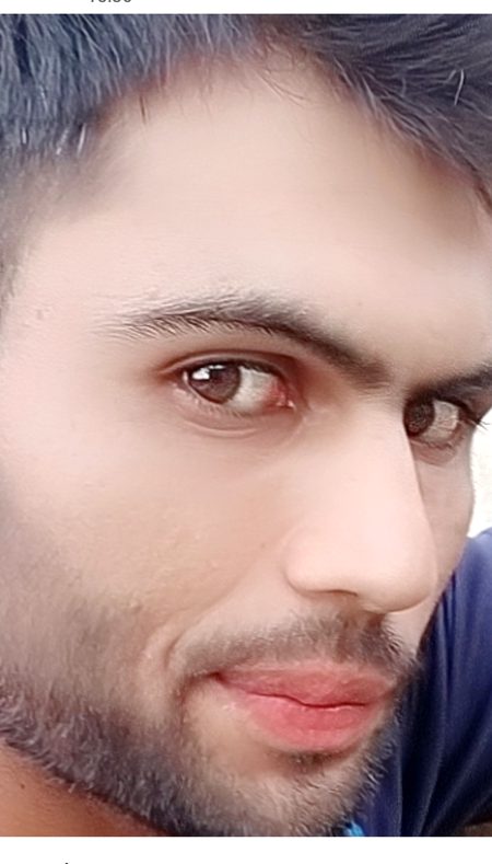 ہماری آنکھیں جو شاعری سنانے لگ جائیں !!
تم جو  لفظ لیے پھرتے ہو سب ٹھکانے لگ جائیں.
💯💔..