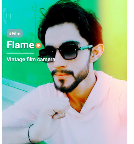 کھیلتی ہے دکھوں کے ساتھ 😔
زندگی بڑی شرارتی ہے صاحب 💔
?.Shehzada Aliyan 😜😚😚😖🙏💔