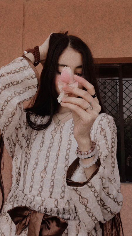 Beautiful People image