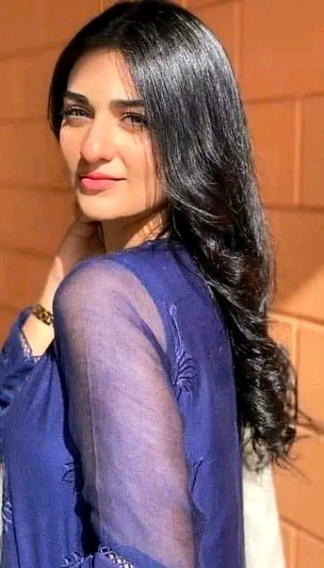 ملتی ہی نہیں اس دنیا کے لیئے فرصت
سو جاؤں تو خواب تیرے جاگوں تو خیال تیرے