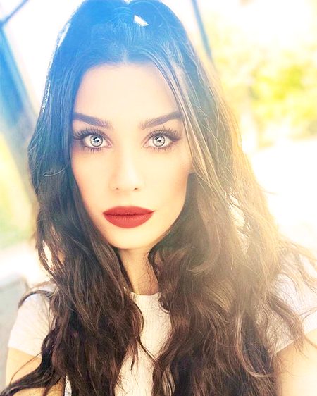 Turkish Celebs image