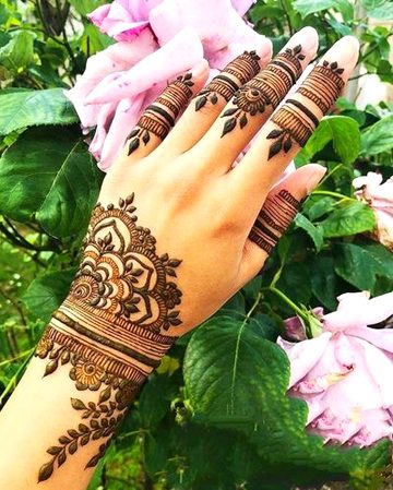 Mehndi Design image