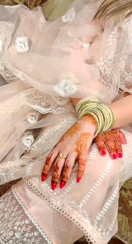 Mehndi Design image