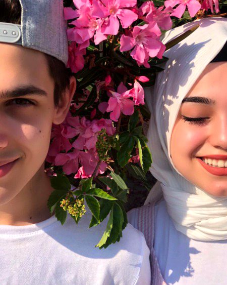 Beautiful People image