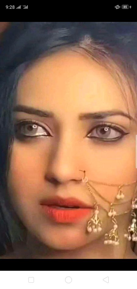 Beautiful People image