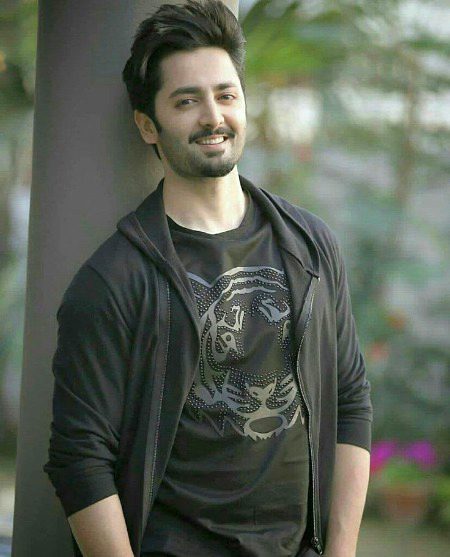 Pakistani Celebs image