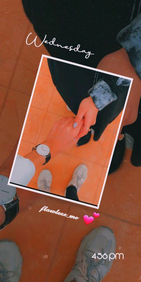 Tu jho pas hy phir kiyA yhe jahan tere piyar mein hojau fanA❣️💖