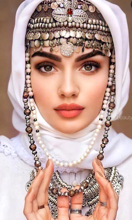 Beautiful People image