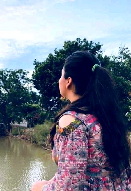 KAbi sochu to Apny ap par b gusa aata ha insan apny ap par b zulam kr jata ha ۔۔
Jugnu۔🤔🤔😔