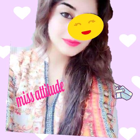 ہنستی تو روز ہوں میں۔۔۔
پر میری حقیقت میرا خدا جانتا ہے💔😥
Khushi💔