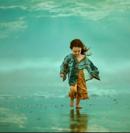 مجھے معلوم ہے _____میرا مقدر تم نہیں لیکن!!
میری تقدیر سے چھپ کر مجھے اِک بار مل جاؤ💔