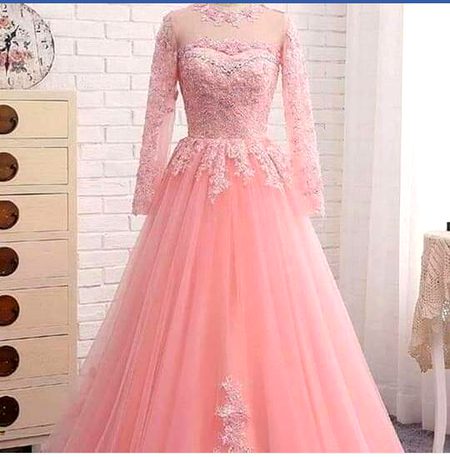 Beautiful dress😋😋😍😍