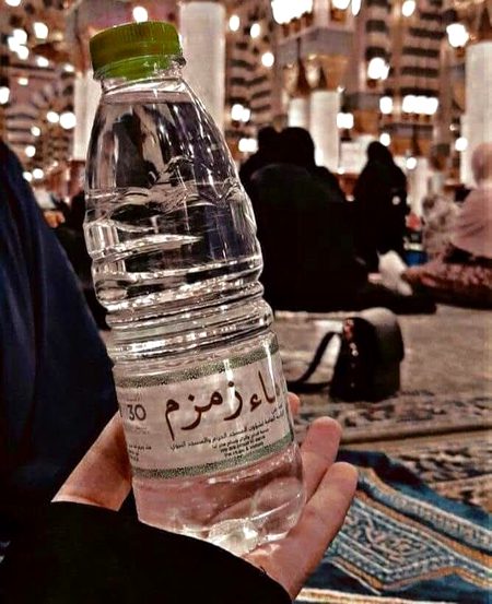 سجدے سے نہ اُٹھے دل ایسی کوئی نماز دے
مجھے عشق دے اپنی ذات کا ، اس کُن سے نواز دے ❤️🔥
جمعہ__مبارک