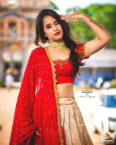 Beautiful People image
