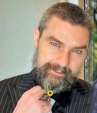 Turkish Celebs image