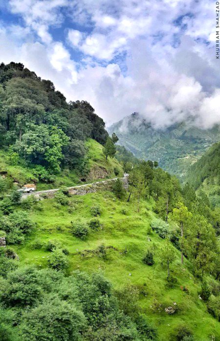 Beautiful view of Thandiani Road