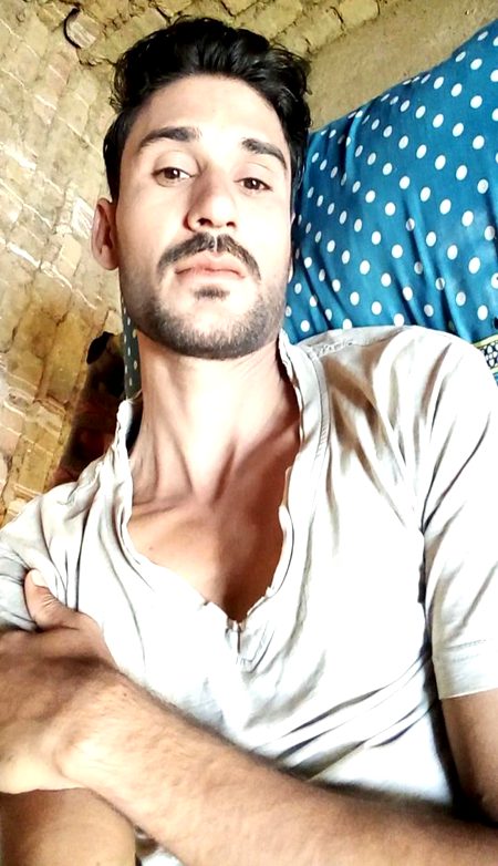 .q2 All my new real picture boys follow to follow welcome 🌹👈