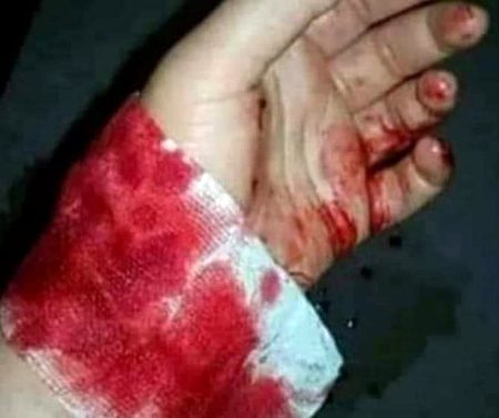 اور پھر زندگیاں اجاڑنے والوں کو لگتا ہے🖤
کہ ان کا حساب نہیں ہوگا😔