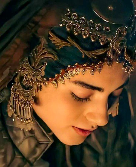Turkish Celebs image