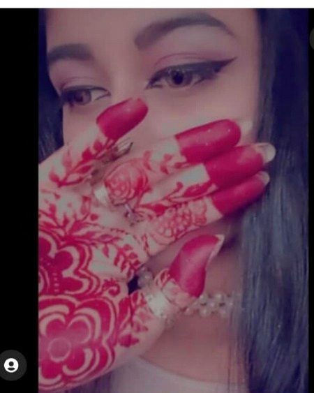 Mhndi  kis kis ko psnd