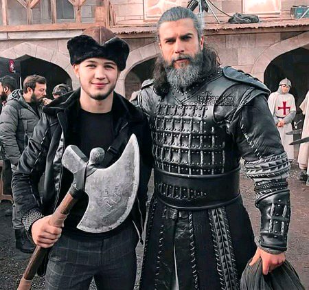 Turkish Celebs image