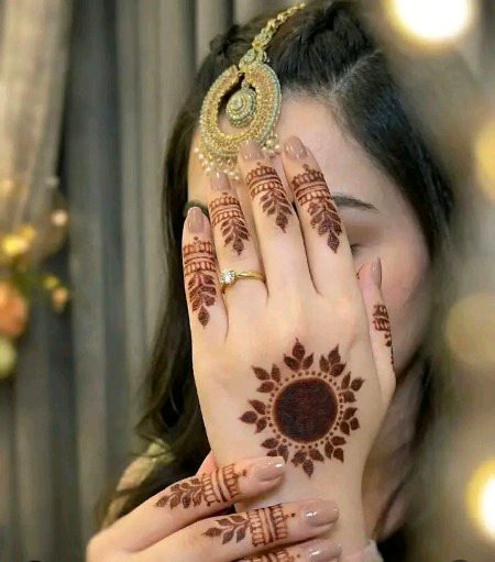 Mehndi Design image