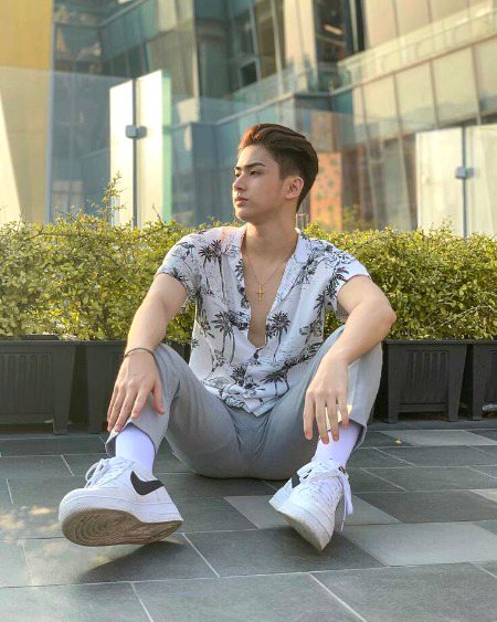 Beautiful People image