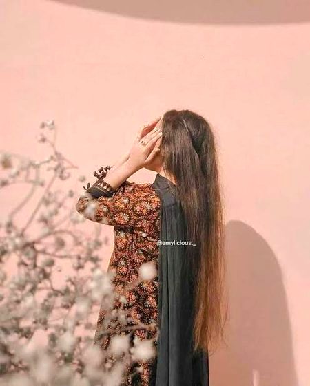 TeRee SanG IsHq TaaRii Hee🥀🥀....TeRe SanG Ak KhumaaRii Hee❣️❣️....TeRe SanG CheN bHii MujH KooO✨✨....TeRe SanG Be QaraaRii Hee❤️❤️